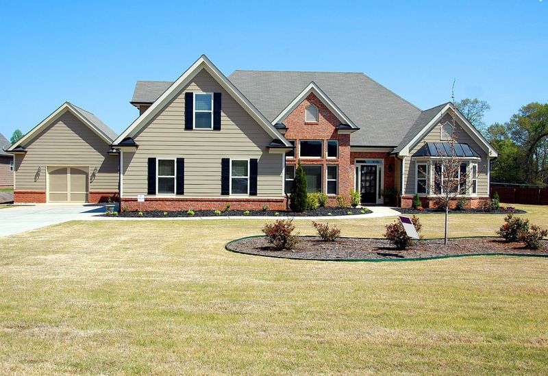 Modern Slate Roof Structure